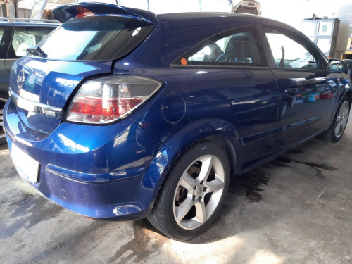  OPEL ASTRA H GTC 