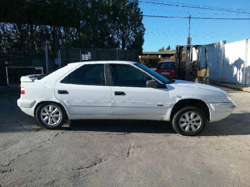  CITROEN XANTIA BERLINA 