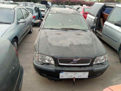 VOLVO V40 FAMILIAR
