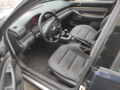 AUDI A4 BERLINA (B5)