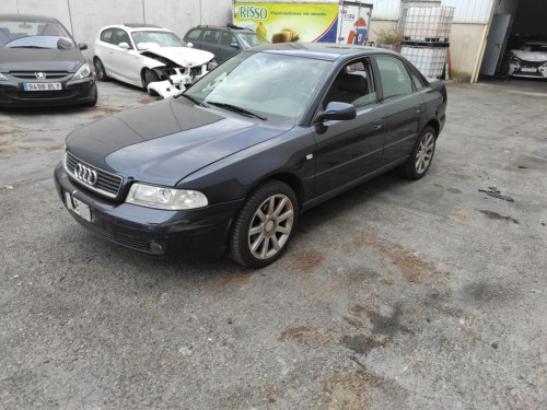 AUDI A4 BERLINA (B5) — vehículo donante para recambios 