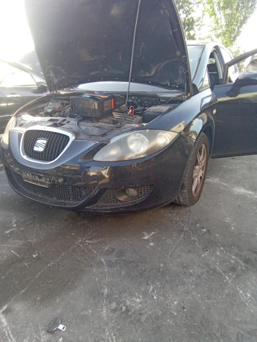 SEAT LEON (1P1) — автомобиль-донор на запчасти 