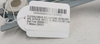 ELEVALUNAS DELANTERO DERECHO