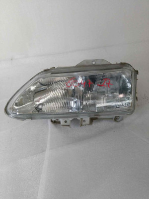 FARO DERECHO, RENAULT, LAGUNA (B56)