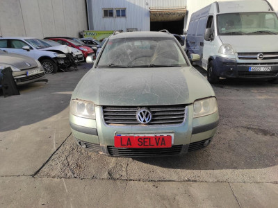 VOLKSWAGEN PASSAT VARIANT (3B6)