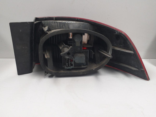  PILOTO TRASERO IZQUIERDO RENAULT LAGUNA (B56) 