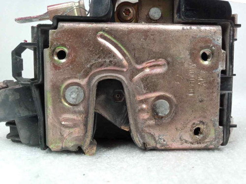  CERRADURA MALETERO / PORTON Volkswagen POLO III (6N1) 