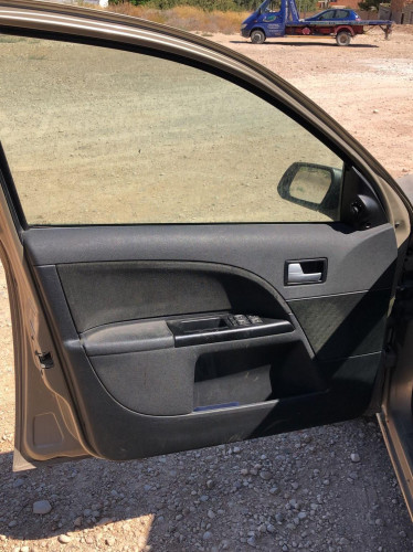 FORD MONDEO BERLINA (GE) — автомобиль-донор на запчасти 
