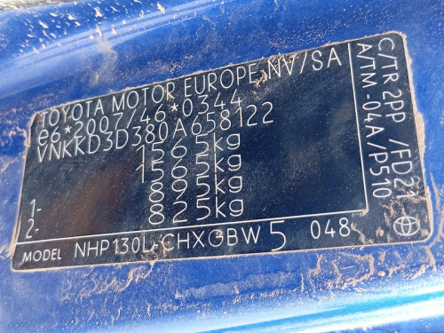  TOYOTA YARIS (XP13) 