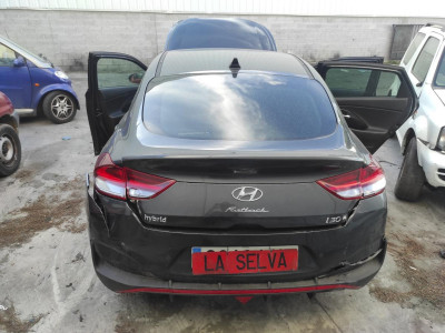 HYUNDAI I30 FASTBACK (PD)