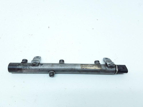 RAMPA INYECTORA MERCEDES-BENZ CLASE R (BM 251) 