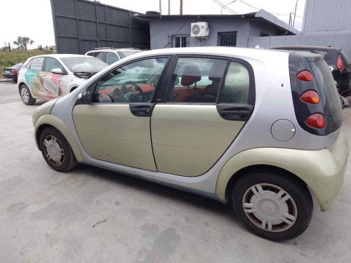 SMART FORFOUR — vehículo donante para recambios 