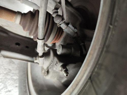 PINZA DE FRENO DELANTERA IZQUIERDA Volkswagen BORA BERLINA (1J2)(1998) 