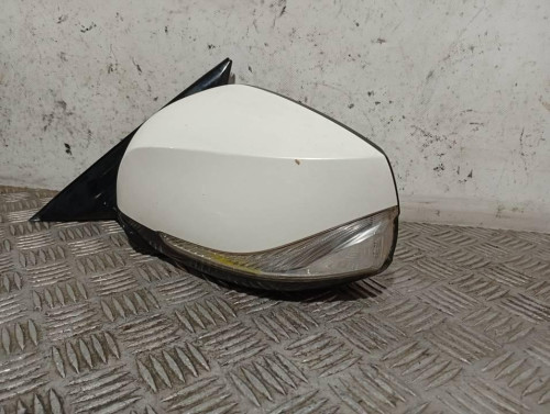 RETROVISOR IZQUIERDO 