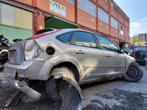  FORD FOCUS BERLINA (CAP) 