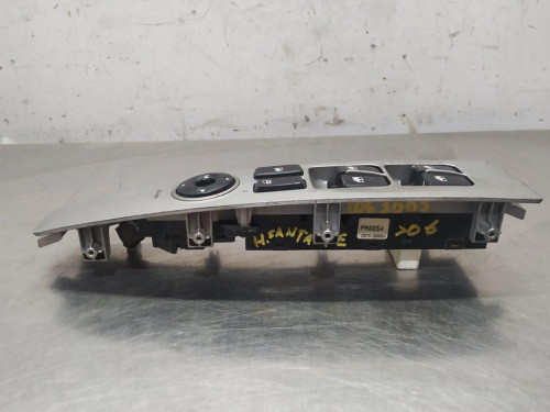 MANDO ELEVALUNAS DELANTERO IZQUIERDO Hyundai SANTA FE (CM) 