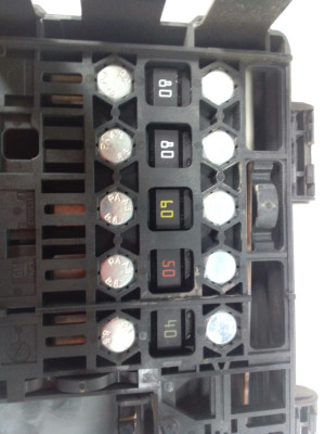 CAJA RELES / FUSIBLES, OPEL, CORSA D