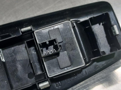 MANDO ELEVALUNAS DELANTERO IZQUIERDO, VOLKSWAGEN, POLO IV (9N1)