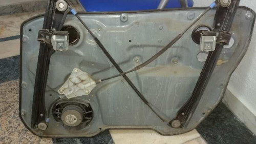 ELEVALUNAS DELANTERO IZQUIERDO Seat IBIZA (6L1) 