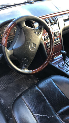 MERCEDES-BENZ CLASE E (BM 210) BERLINA — автомобиль-донор на запчасти 