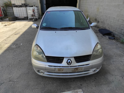 RENAULT CLIO II FASE II (B/CB0) — vehículo donante para recambios 