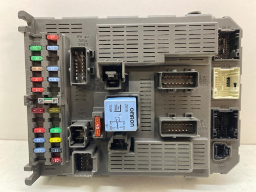 CAJA RELES / FUSIBLES Citroen C8 