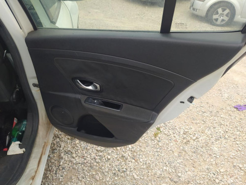 MANDO ELEVALUNAS TRASERO DERECHO RENAULT MEGANE III BERLINA 5P 