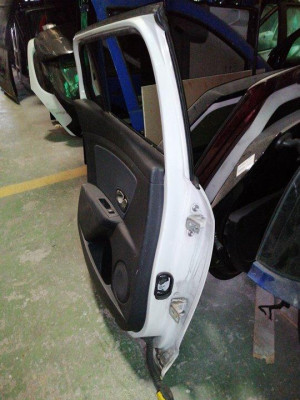 PUERTA TRASERA IZQUIERDA, RENAULT, MEGANE III SPORT TOURER