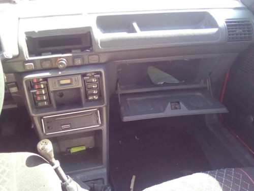  PEUGEOT 205 BERLINA 