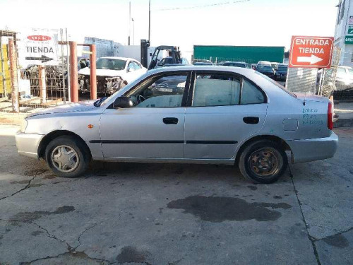 HYUNDAI ACCENT (LC) — vehículo donante para recambios 