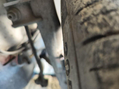 AMORTIGUADOR DELANTERO DERECHO