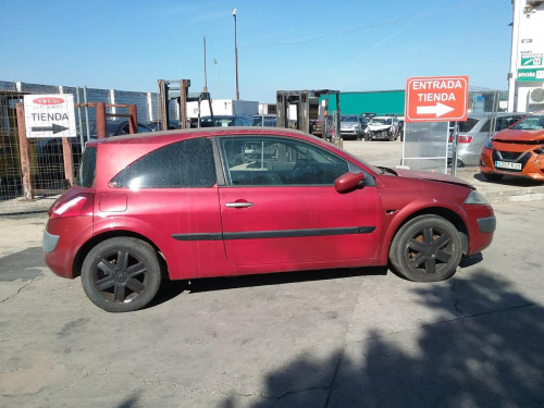 RENAULT MEGANE II BERLINA 3P — автомобиль-донор на запчасти 