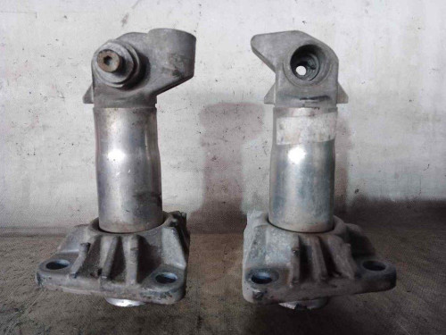PUNTERA DELANTERA DERECHA DE PARAGOLPES Audi A4 BERLINA (8E) 