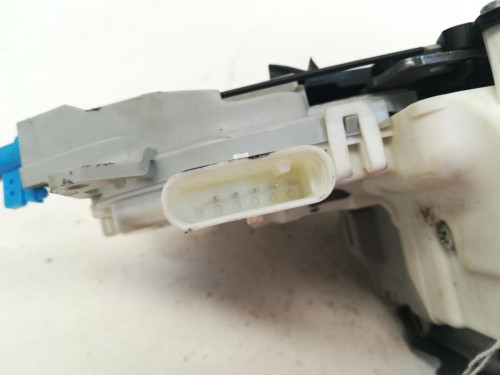  CERRADURA PUERTA TRASERA DERECHA AUDI A3 SPORTBACK (8VF) 