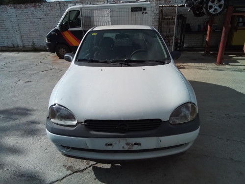  OPEL CORSA B 