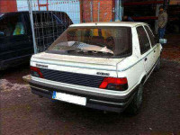PEUGEOT 309