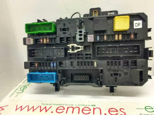  CAJA RELES / FUSIBLES OPEL ASTRA H GTC 