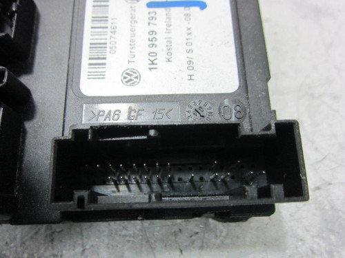  MOTOR ELEVALUNAS DELANTERO IZQUIERDO 