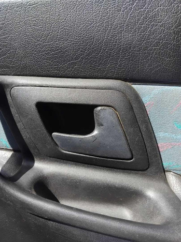 MANETA INTERIOR DELANTERA DERECHA Seat Cordoba Berlina (6K2)(11.1993->) Seat Cordoba Berlina (6K2)(11.1993->) 