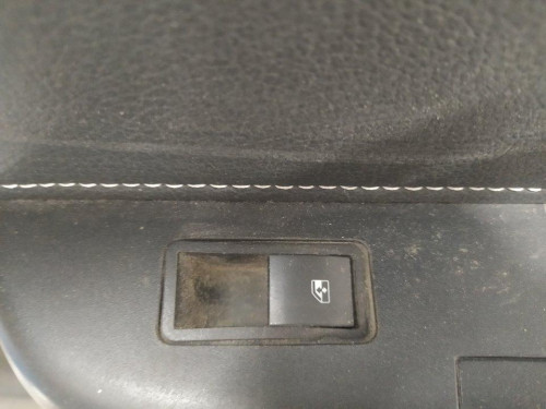  MANDO ELEVALUNAS TRASERO DERECHO OPEL ASTRA H BERLINA 