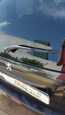 BRAZO LIMPIA TRASERO Peugeot 206 SW (2002->)