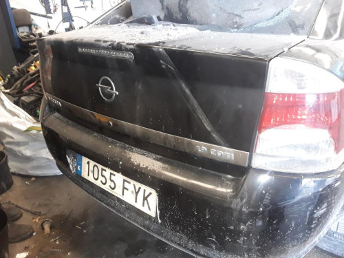  OPEL VECTRA C BERLINA 