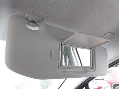PARASOL DERECHO Peugeot 208 