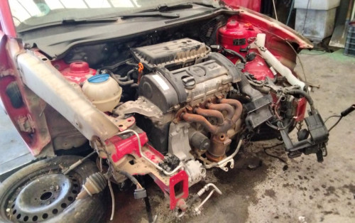 SEAT IBIZA (6L1) — автомобиль-донор на запчасти 