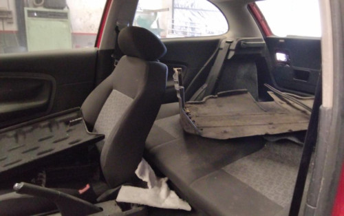 SEAT IBIZA (6L1) — автомобиль-донор на запчасти 