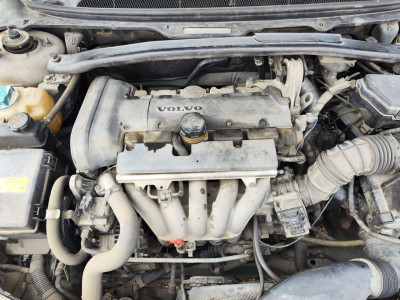 VOLVO S80 BERLINA