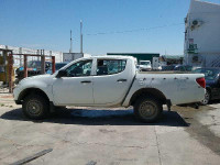 MITSUBISHI L200 (KA0/KB0)
