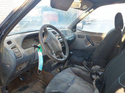 NISSAN TERRANO II (R20)