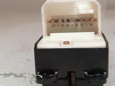 MANDO ELEVALUNAS DELANTERO IZQUIERDO, TOYOTA, RAV4 (A2)