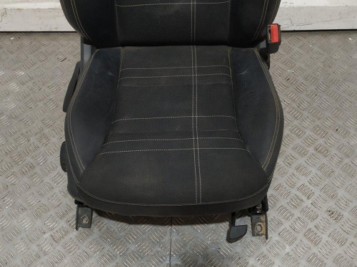  ASIENTO DELANTERO DERECHO MERCEDES-BENZ CLASE A (BM 176) 